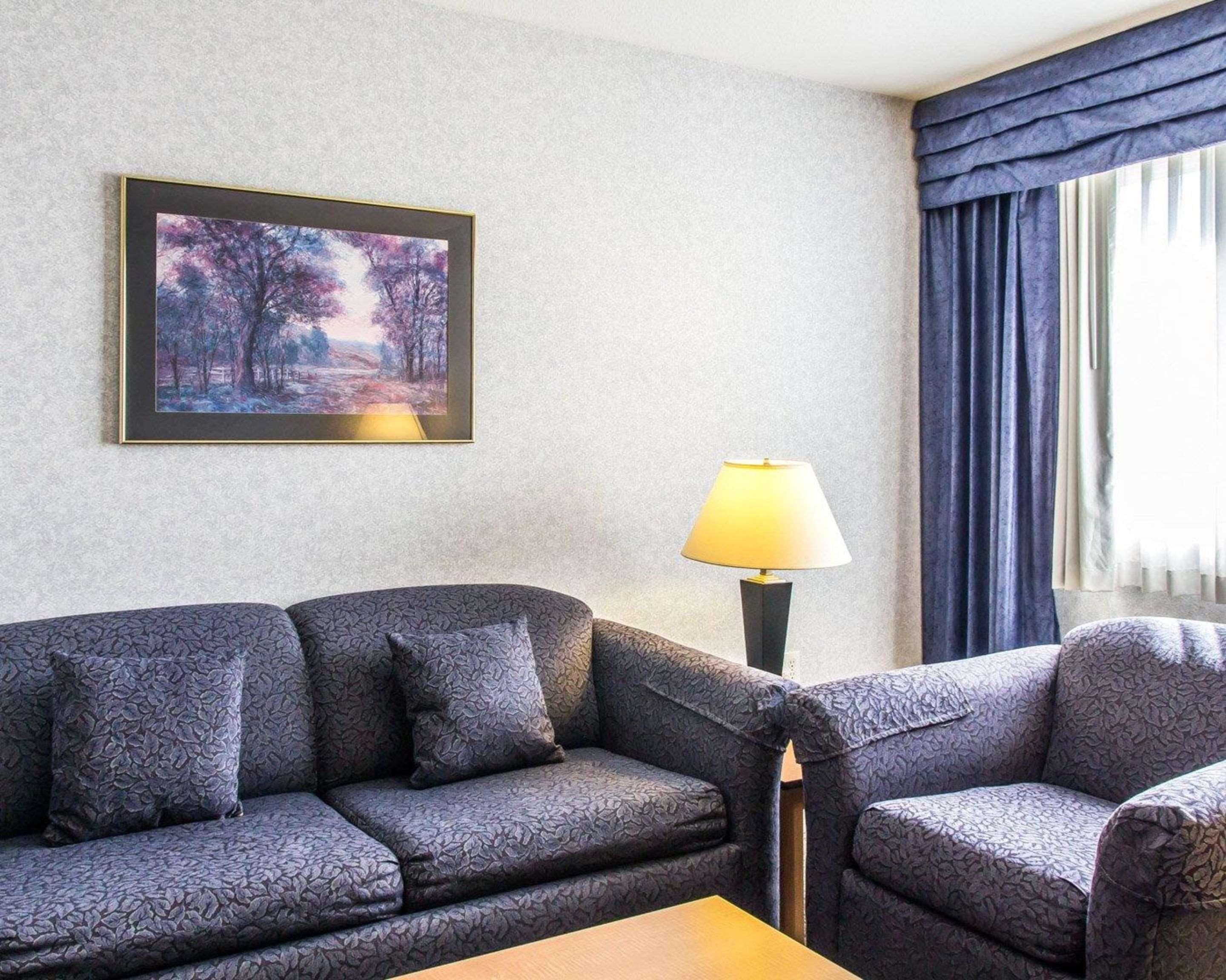 Quality Inn & Suites Denver Airport - Gateway Park Аврора Экстерьер фото