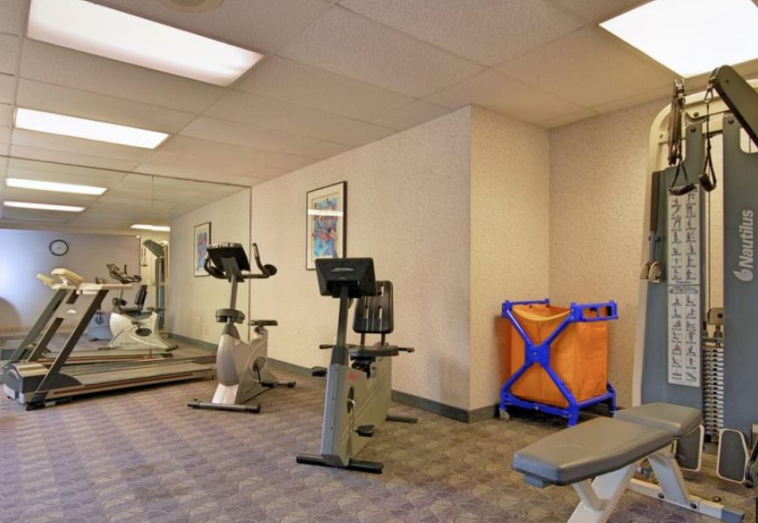 Quality Inn & Suites Denver Airport - Gateway Park Аврора Экстерьер фото